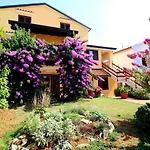 Idyllisches Nur 700 Meter Zum Mit Balkon, Garten, Wifi Porec