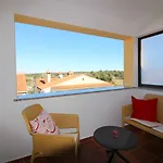 Idyllisches Nur 700 Meter Zum Mit Balkon, Garten, Wifi Apartment *