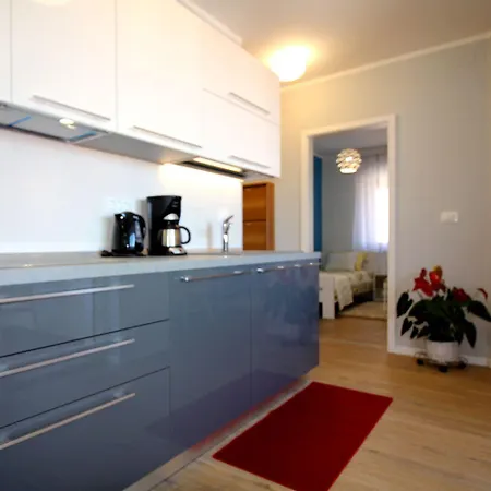 דירה Idyllisches Nur 700 Meter Zum Mit Balkon, Garten, Wifi *
