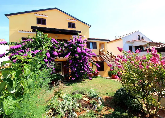 Idyllisches Nur 700 Meter Zum Mit Balkon, Garten, Wifi *