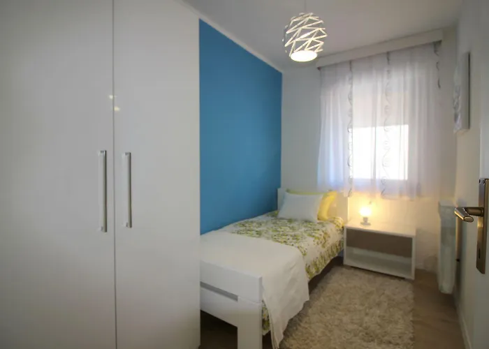 Idyllisches Nur 700 Meter Zum Mit Balkon, Garten, Wifi Appartamento