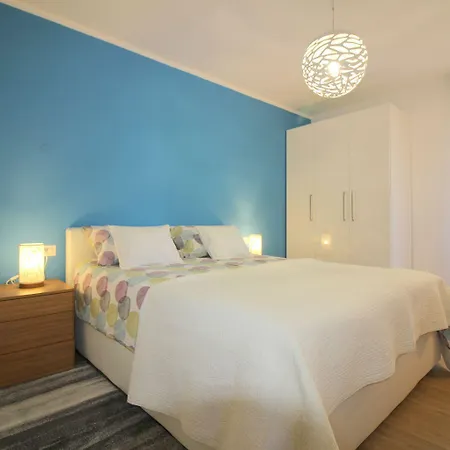 Idyllisches Nur 700 Meter Zum Mit Balkon, Garten, Wifi